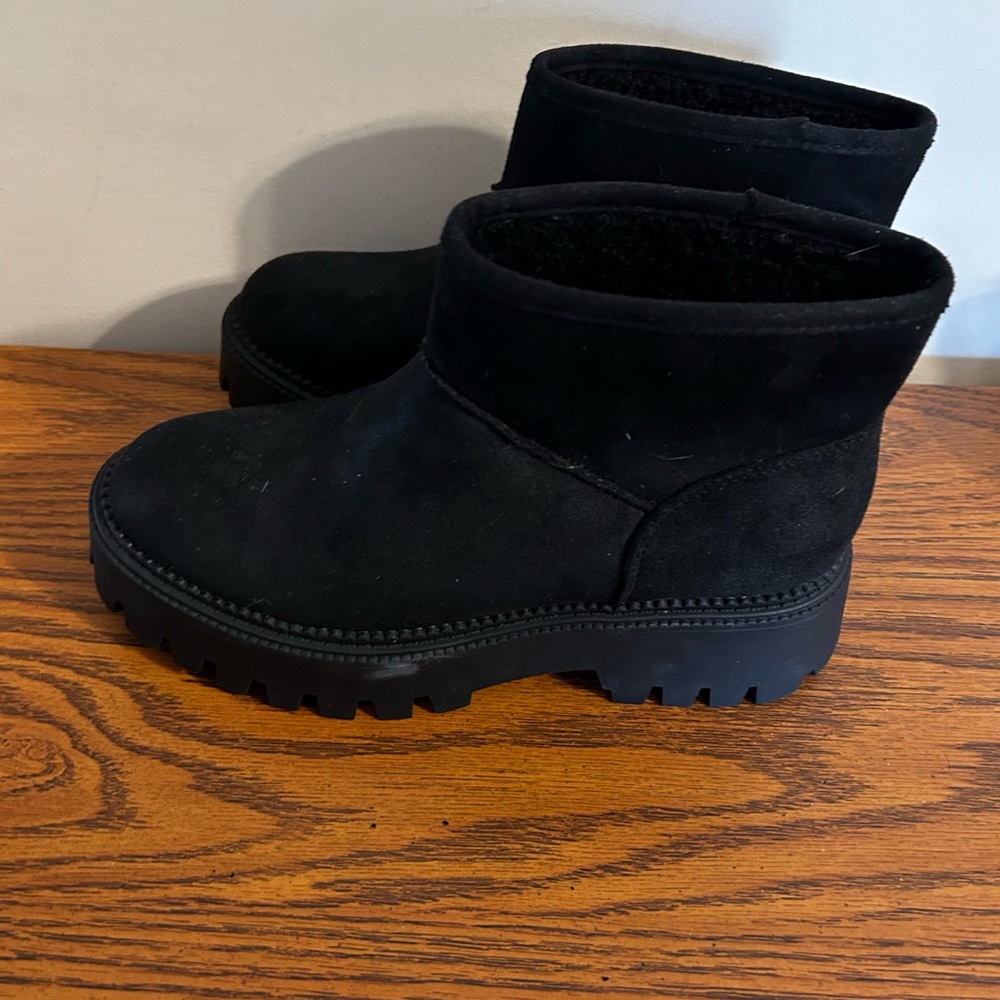 DV Dolce Vita Lonny Platform Suede Ankle Boots With Faux Fur/Size 6/NWOT